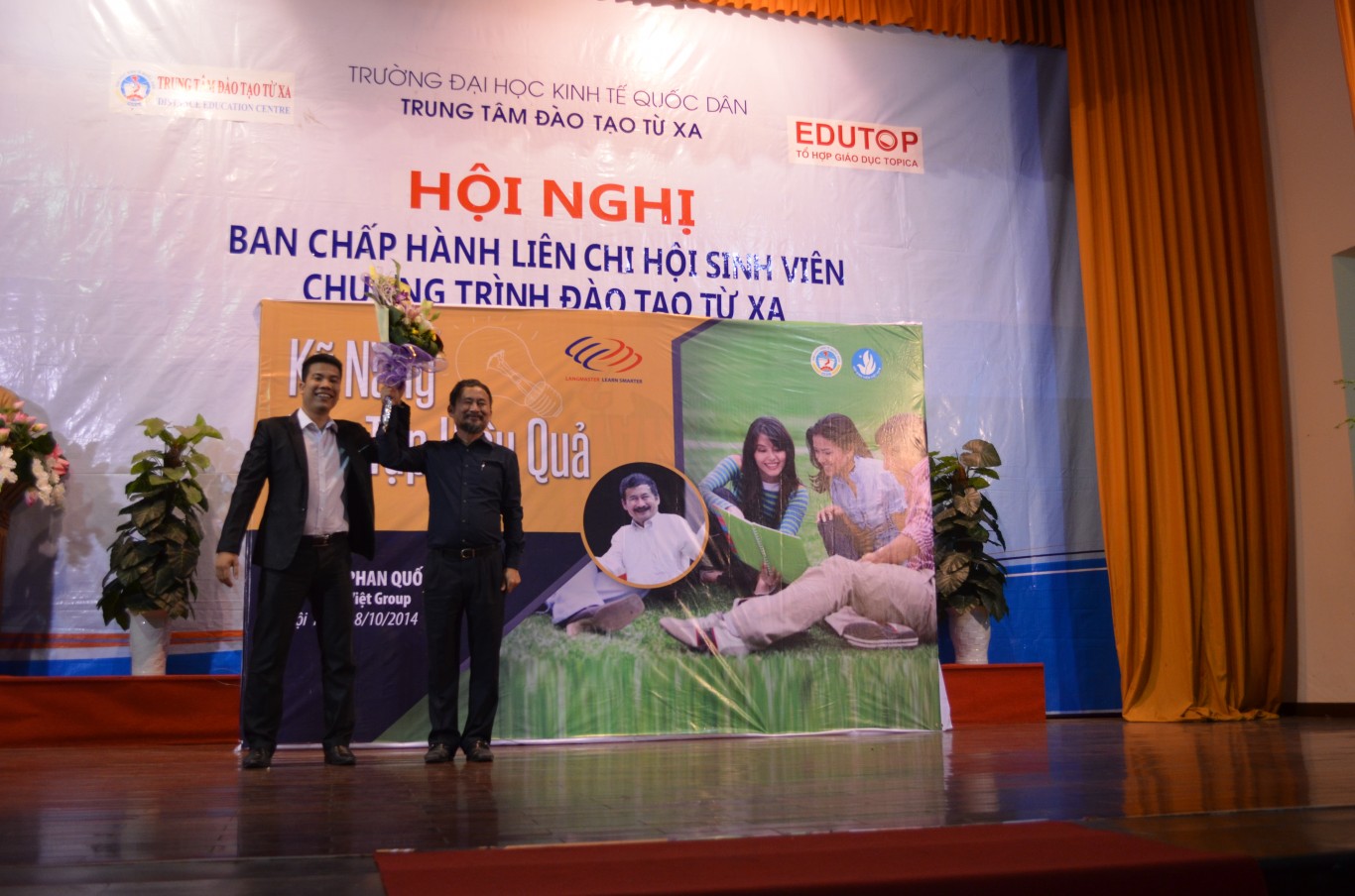 ngoại ngữ siêu tốc