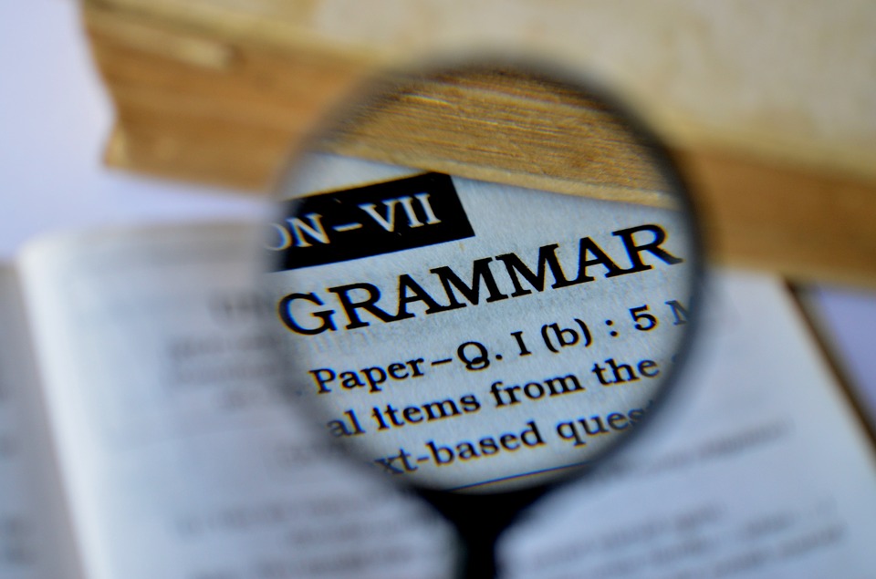  grammar-389907-960-720.jpg