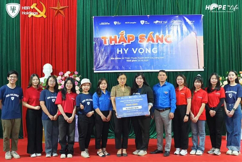 “THẮP SÁNG HY VỌNG” - ĐẾN VỚI HUYỆN BÌNH GIA - LẠNG SƠN