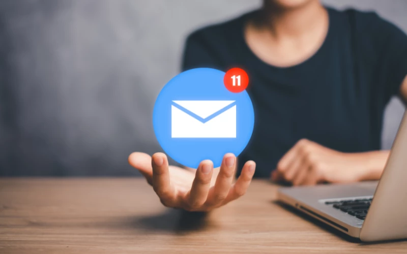 Mẫu email tiếng Anh thương mại hỏi hàng hóa