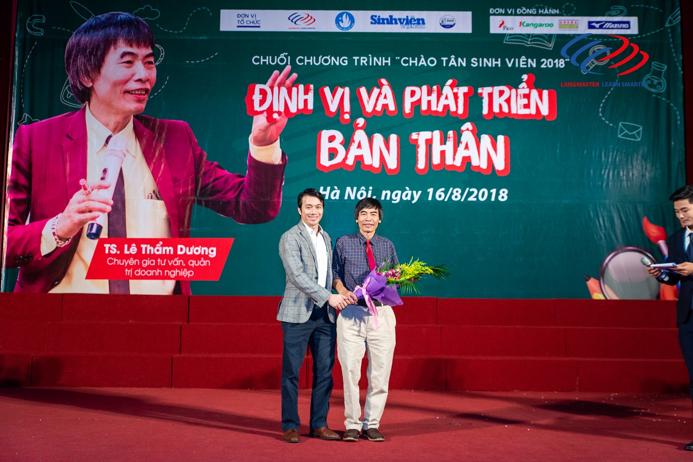 HÀNH TRANG TÂN SINH VIÊN - NHỮNG BÀI HỌC Ý NGHĨA